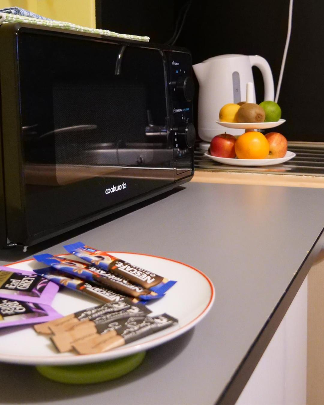 La Estrella Apartment เบคเคนแฮม ภายนอก รูปภาพ