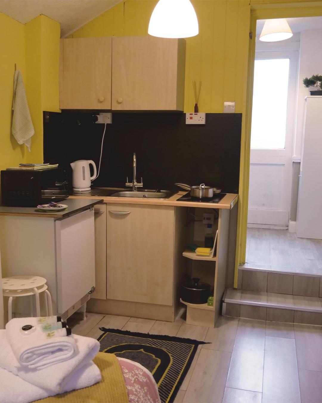 La Estrella Apartment เบคเคนแฮม ภายนอก รูปภาพ